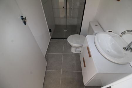 Apartamento para alugar com 38m², 2 quartos e sem vagaBanheiro