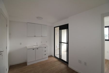 Sala / Cozinha de apartamento para alugar com 2 quartos, 38m² em Jardim Cachoeira, São Paulo