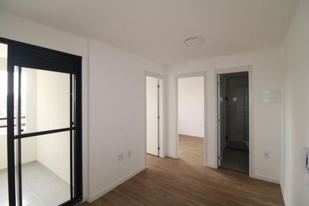 Apartamento para alugar com 38m², 2 quartos e sem vagaSala / Cozinha