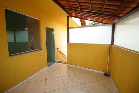 Casa para alugar com 60m², 2 quartos e 2 vagasÁrea de Serviço 