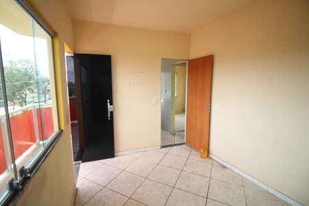 Quarto 2 de casa para alugar com 2 quartos, 60m² em Pindorama, Belo Horizonte