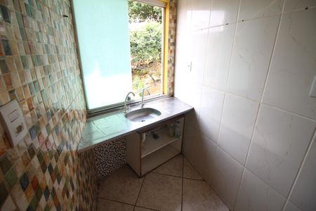 Casa para alugar com 60m², 2 quartos e 2 vagasCozinha