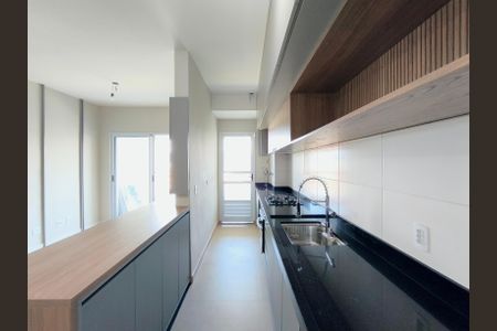 Apartamento para alugar com 89m², 3 quartos e 2 vagas Apartamento para alugar com 89m², 3 quartos e 2 vagasCozinha e Área de Serviço