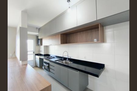 Apartamento para alugar com 89m², 3 quartos e 2 vagas Apartamento para alugar com 89m², 3 quartos e 2 vagasCozinha e Área de Serviço