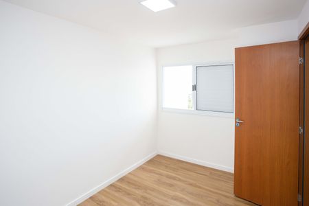 Quarto 1 de apartamento para alugar com 2 quartos, 53m² em Vila Maria Leonor, Diadema