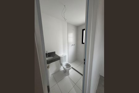 Banheiro de apartamento à venda com 3 quartos, 65m² em Botafogo, Campinas