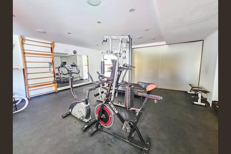 Apartamento para alugar com 64m², 2 quartos e 1 vagaAcademia