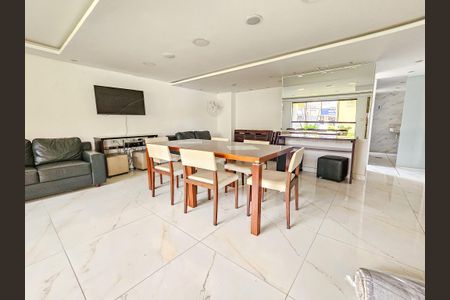 Apartamento para alugar com 64m², 2 quartos e 1 vagaÁrea comum - Salão de festas