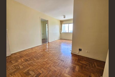 Apartamento para alugar com 64m², 3 quartos e 1 vaga Apartamento para alugar com 64m², 3 quartos e 1 vagaSala