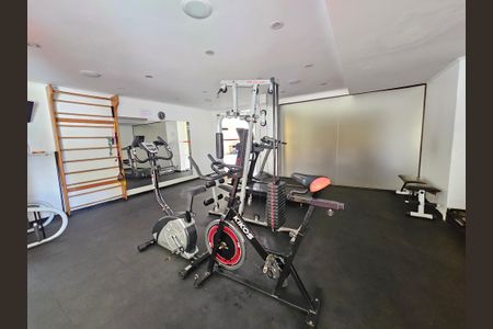 Apartamento para alugar com 64m², 3 quartos e 1 vaga Apartamento para alugar com 64m², 3 quartos e 1 vagaAcademia