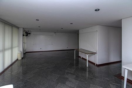 Apartamento à venda com 65m², 2 quartos e 2 vagassalão de festas_4
