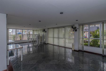 Apartamento à venda com 65m², 2 quartos e 2 vagassalão de festas_1