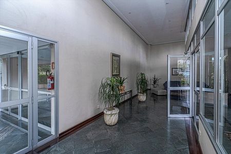 Apartamento à venda com 65m², 2 quartos e 2 vagashall de entrada_5