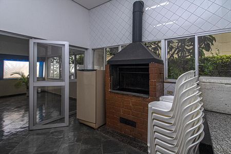 Apartamento à venda com 65m², 2 quartos e 2 vagaschurrasqueira_4