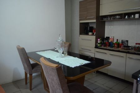 Casa para alugar com 1 quarto, 75m² em Vila Laura, Suzano