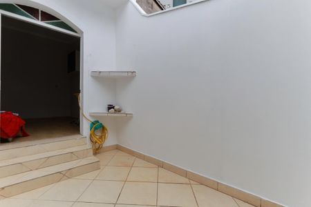 Casa para alugar com 150m², 2 quartos e 2 vagas Casa para alugar com 150m², 2 quartos e 2 vagasQuintal