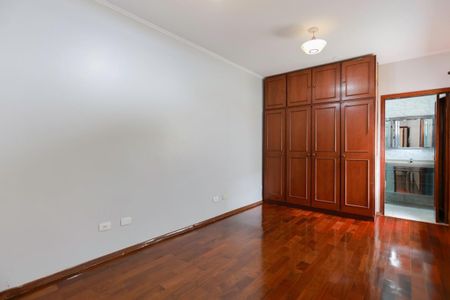 Casa para alugar com 150m², 2 quartos e 2 vagasSuíte 2
