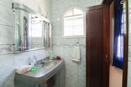 Casa para alugar com 150m², 2 quartos e 2 vagasBanheiro da Suíte