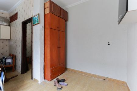 Casa para alugar com 150m², 2 quartos e 2 vagas Casa para alugar com 150m², 2 quartos e 2 vagasÁrea de serviço