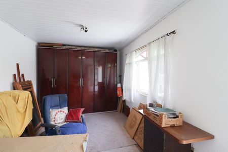 Casa para alugar com 150m², 2 quartos e 2 vagasQuarto Externo