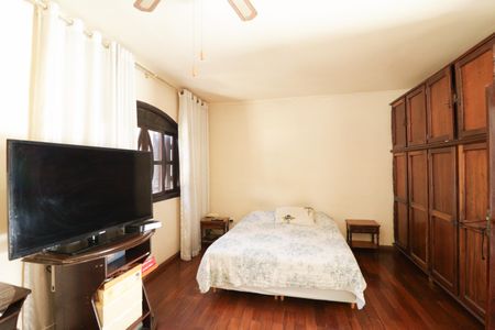 Casa para alugar com 150m², 2 quartos e 2 vagasSuíte 2