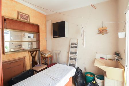 Casa para alugar com 150m², 2 quartos e 2 vagasÁrea de Serviço