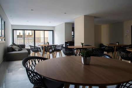 Studio para alugar com 25m², 1 quarto e sem vaga Studio para alugar com 25m², 1 quarto e sem vagaÁrea comum - Salão de festas