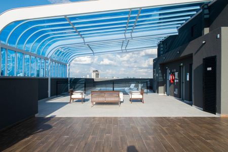 Studio para alugar com 25m², 1 quarto e sem vaga Studio para alugar com 25m², 1 quarto e sem vagaÁrea comum - Piscina