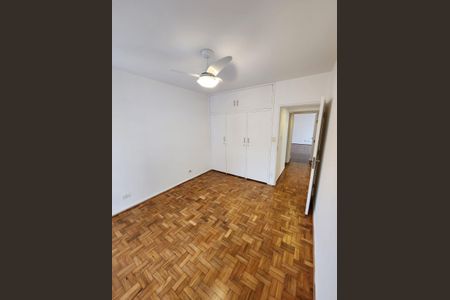 Apartamento para alugar com 101m², 3 quartos e 1 vaga