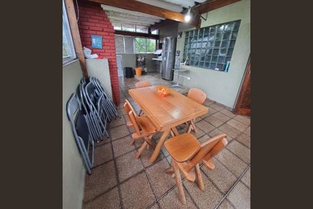 Casa à venda com 3 quartos, 269m² em Conjunto Residencial Brasilia, São Bernardo do Campo