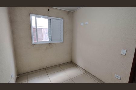 Casa de Condomínio para alugar com 2 quartos, 72m² em Jardim Lourdes, Ferraz de Vasconcelos