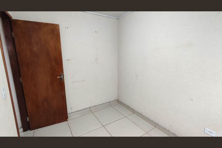 Casa de Condomínio para alugar com 2 quartos, 72m² em Jardim Lourdes, Ferraz de Vasconcelos