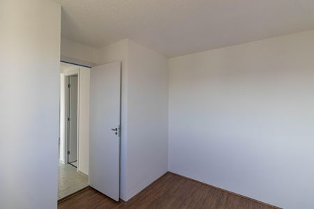 Quarto 2 de apartamento para alugar com 2 quartos, 32m² em Guaianases, São Paulo