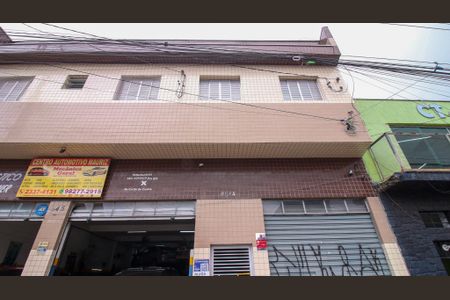 Apartamento para alugar com 70m², 2 quartos e sem vagaFachada