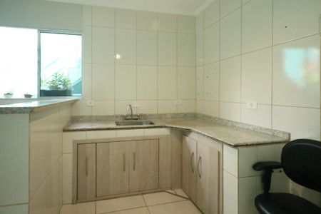 Casa à venda com 224m², 2 quartos e 5 vagas Casa à venda com 224m², 2 quartos e 5 vagasEdícula