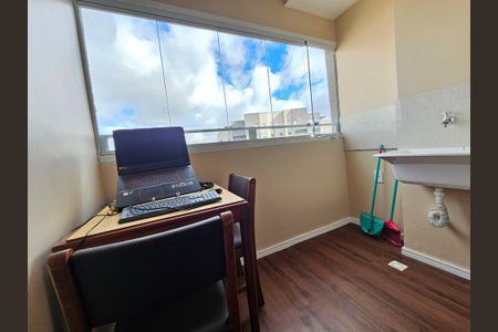 Apartamento à venda com 37m², 2 quartos e sem vaga Apartamento à venda com 37m², 2 quartos e sem vagaÁrea de Serviço