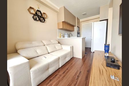 Sala de apartamento à venda com 2 quartos, 37m² em Jardim São Luís, São Paulo