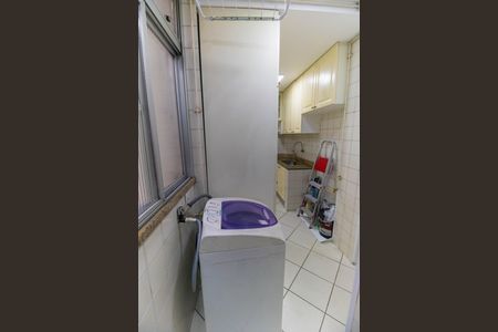 Apartamento à venda com 110m², 3 quartos e 1 vagaÁrea de Serviço