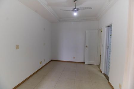 Apartamento à venda com 110m², 3 quartos e 1 vagaSuíte 