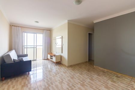 Sala  de apartamento para alugar com 3 quartos, 67m² em Continental, Osasco