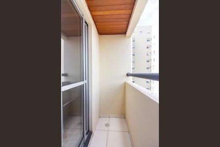 Sacada de apartamento para alugar com 3 quartos, 67m² em Continental, Osasco