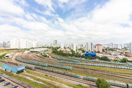 Vista  de apartamento para alugar com 3 quartos, 67m² em Continental, Osasco