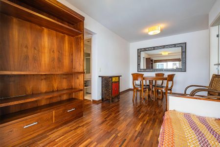 Apartamento à venda com 57m², 2 quartos e 1 vaga Apartamento à venda com 57m², 2 quartos e 1 vagaSala/Cozinha