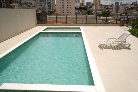 Apartamento à venda com 40m², 2 quartos e 1 vagaÁrea comum - Piscina