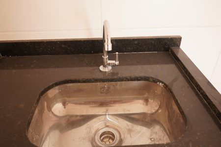 Apartamento à venda com 40m², 2 quartos e 1 vagaCozinha - Torneira