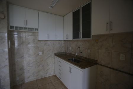 Apartamento à venda com 110m², 3 quartos e 2 vagasCozinha