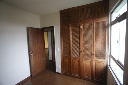 Apartamento à venda com 110m², 3 quartos e 2 vagasQuarto 2