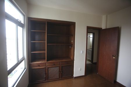 Apartamento à venda com 110m², 3 quartos e 2 vagasQuarto 3
