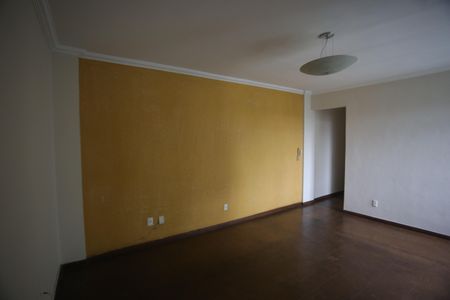 Apartamento à venda com 110m², 3 quartos e 2 vagasSala