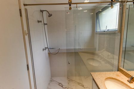 Apartamento para alugar com 116m², 3 quartos e 2 vagas Apartamento para alugar com 116m², 3 quartos e 2 vagasBanheiro da Suíte 2